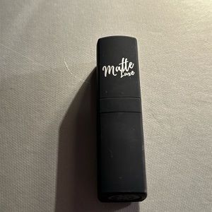 Tony dash lipstick in angel